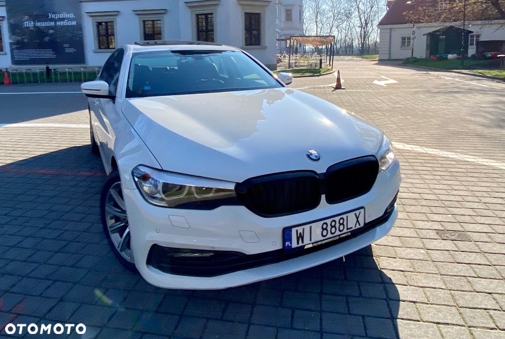 BMW Seria 5 530i xDrive Sport Line sport - 1