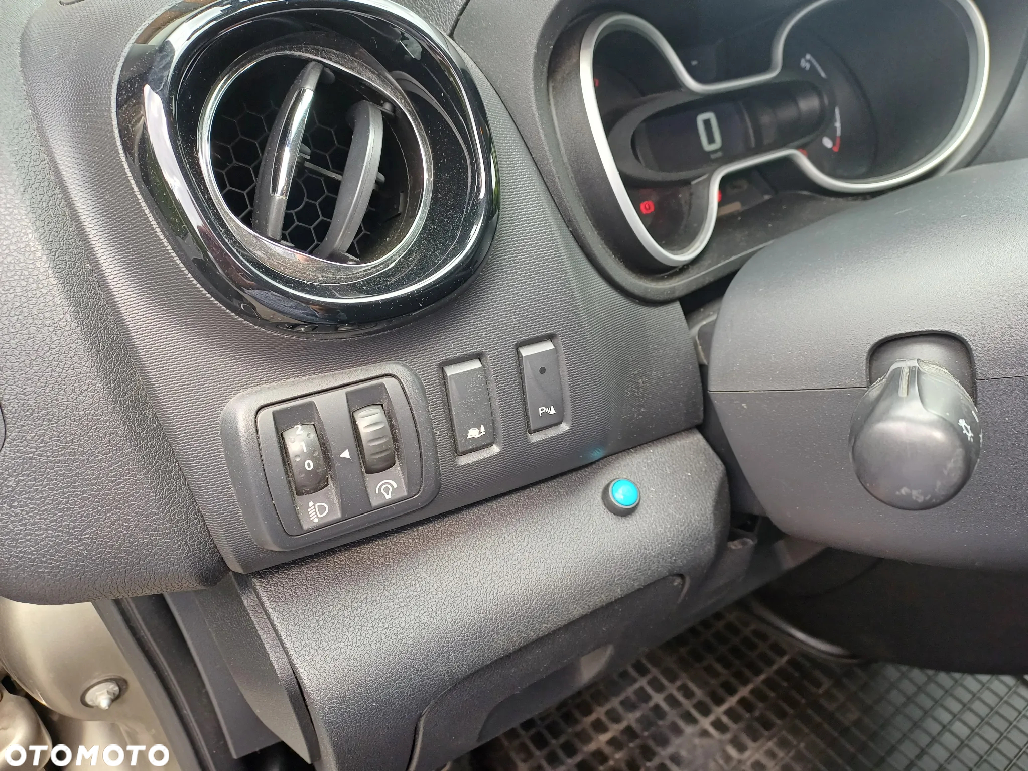 Opel Vivaro - 33