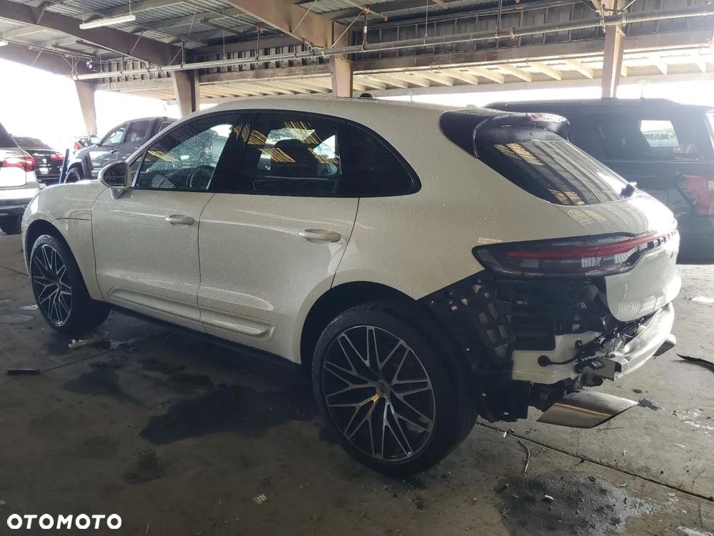 Porsche Macan - 5