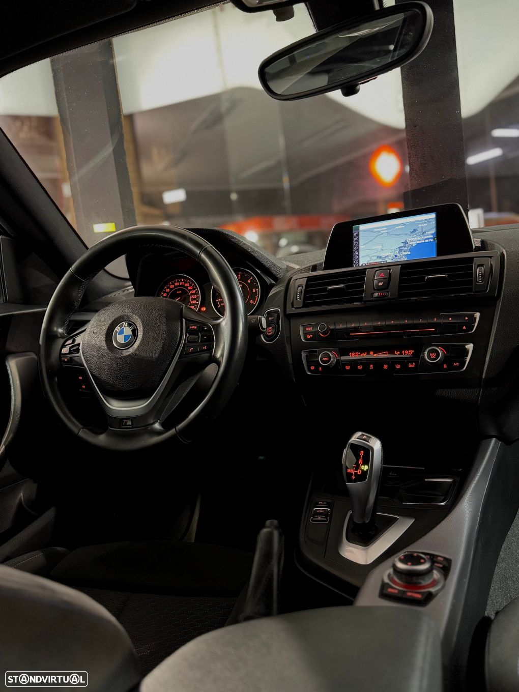 BMW 118 dA Pack M - 14