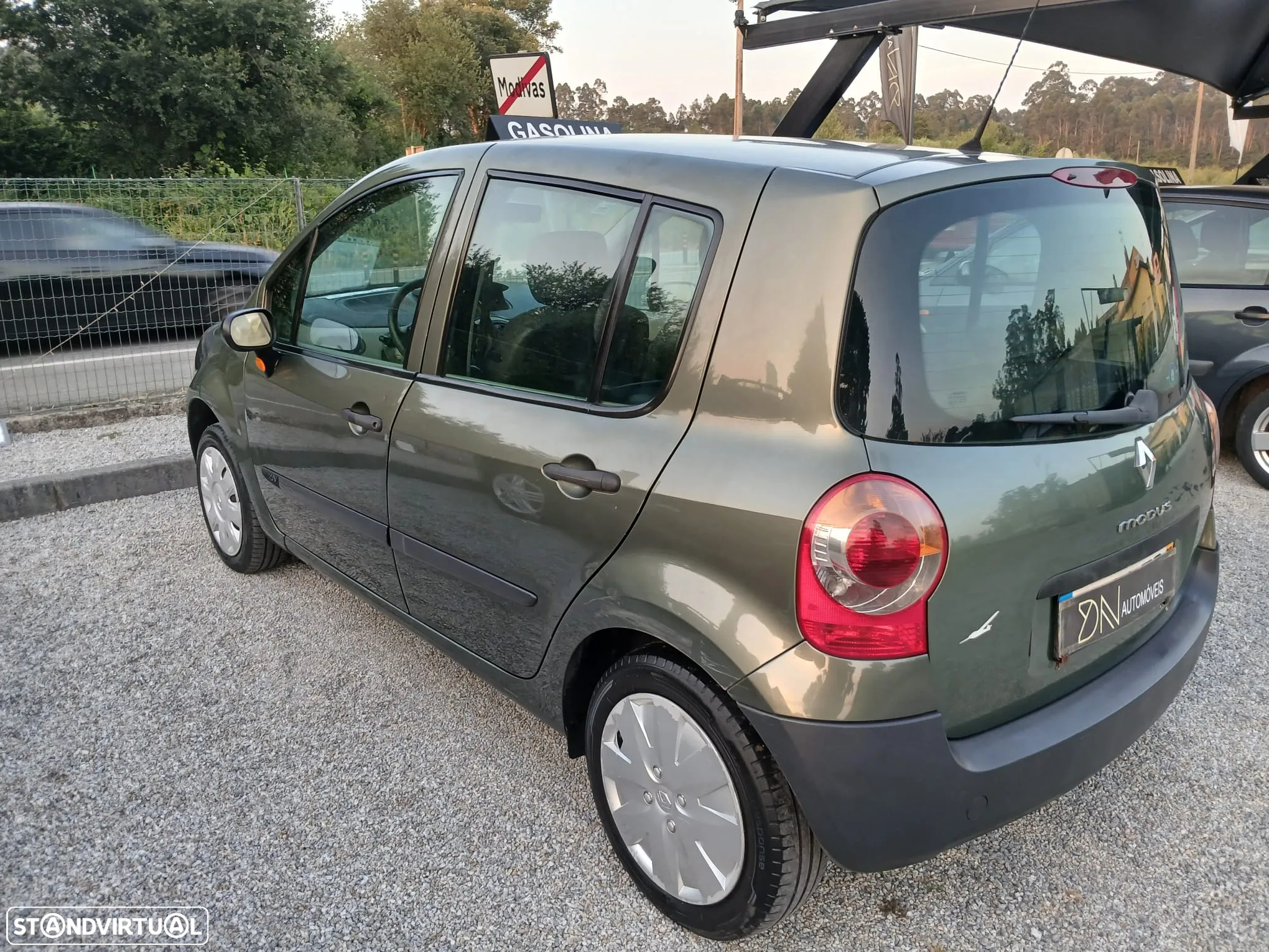 Renault Modus 1.2 Confort Authentique - 4