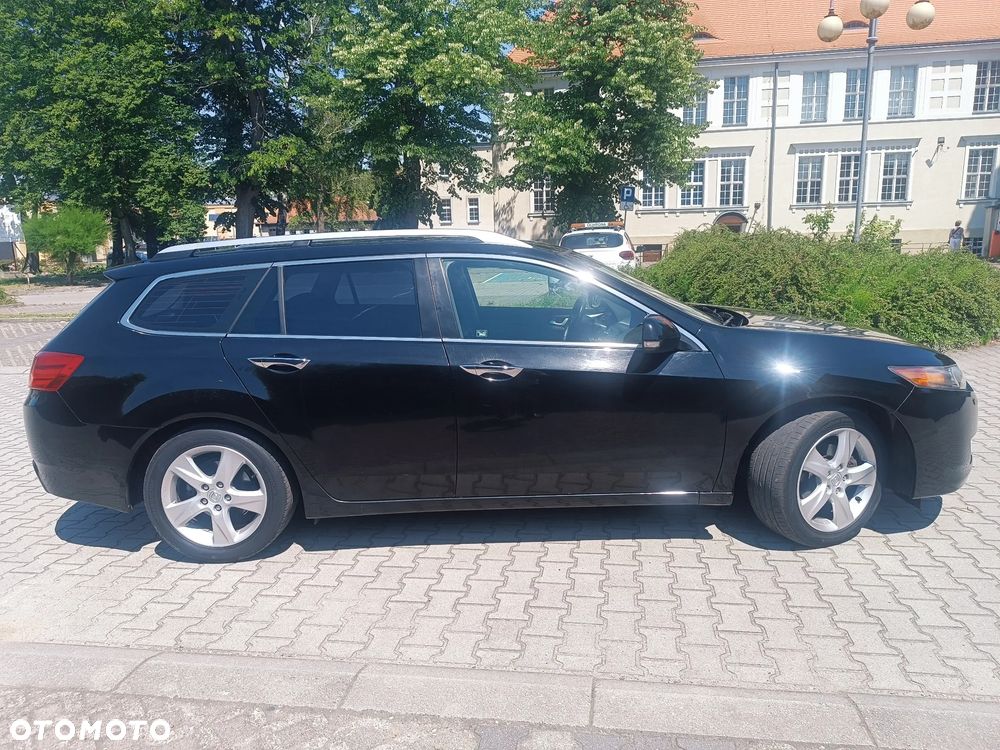 Honda Accord 2.0 Elegance Advantage - 2