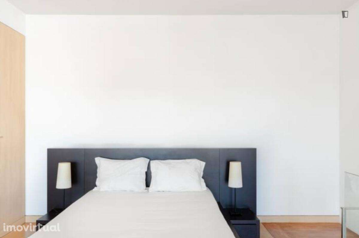 Estúdio - localizado em Campanhã Porto - Grande imagem: 3/28