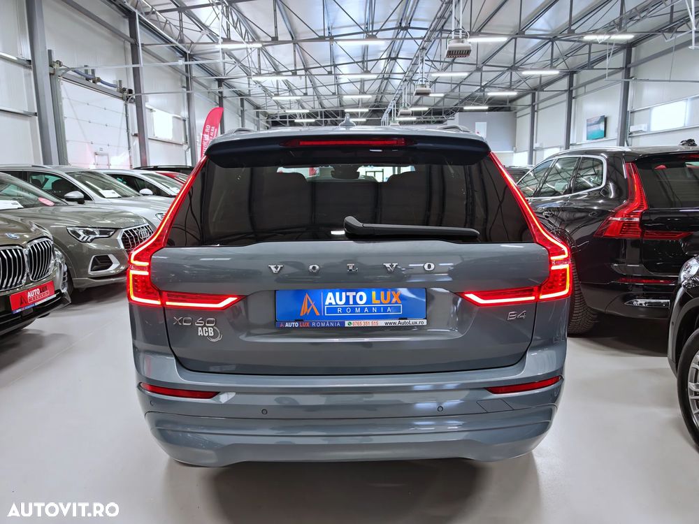 Volvo XC 60 B4 MHEV Momentum Pro - 29