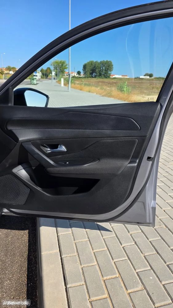 Peugeot 308 SW - 12
