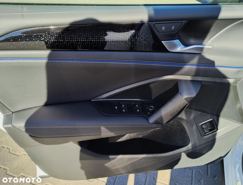 Volkswagen Tiguan - 22