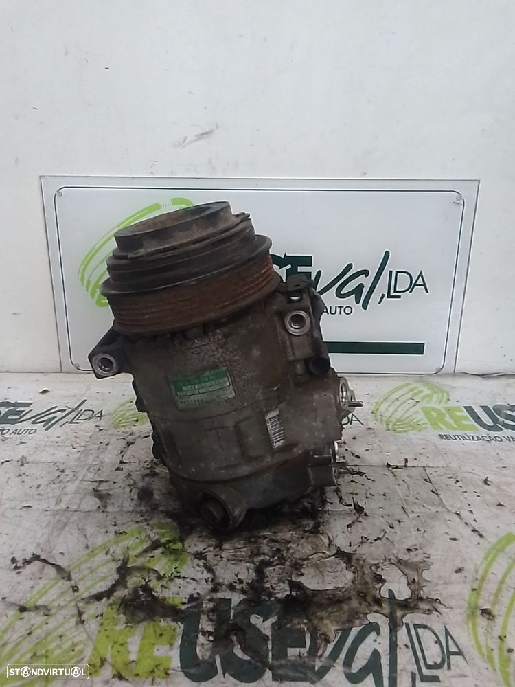 Compressor Do Ar Condicionado Mercedes-Benz C-Class (W202) - 1