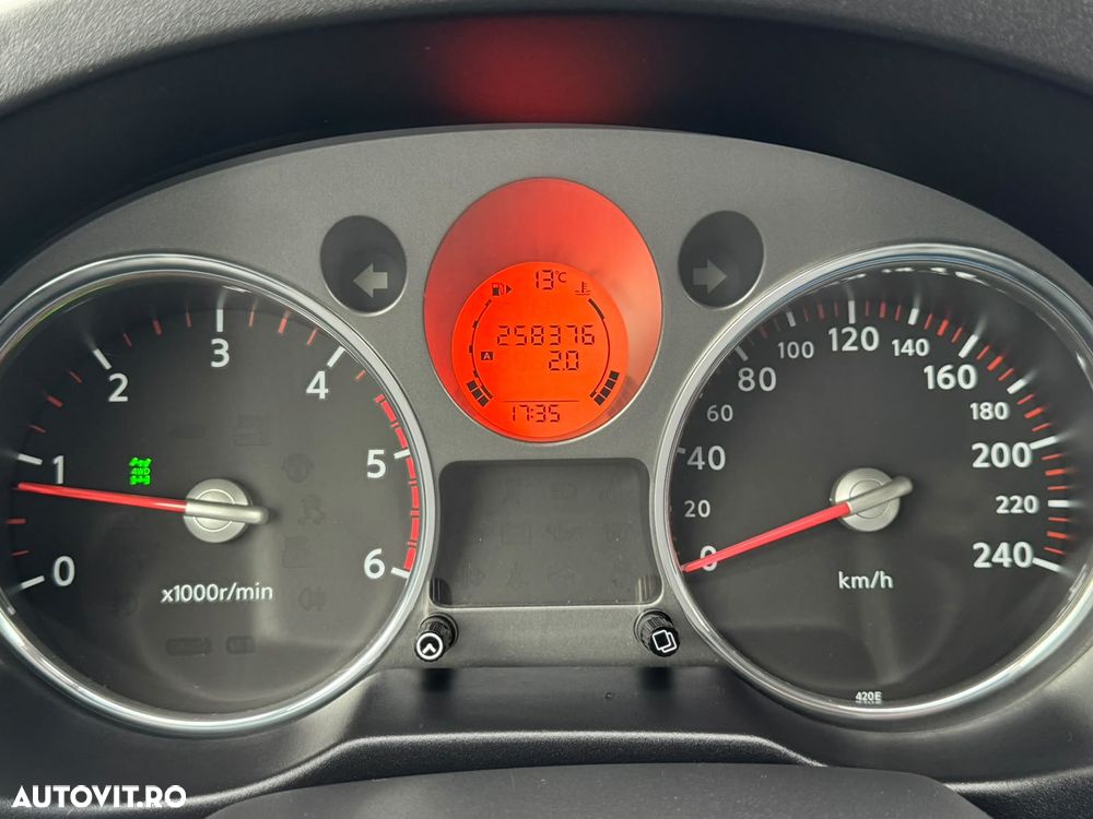 Nissan X-Trail 2.0 dCi DPF All Mode 4X4-i Elegance - 22