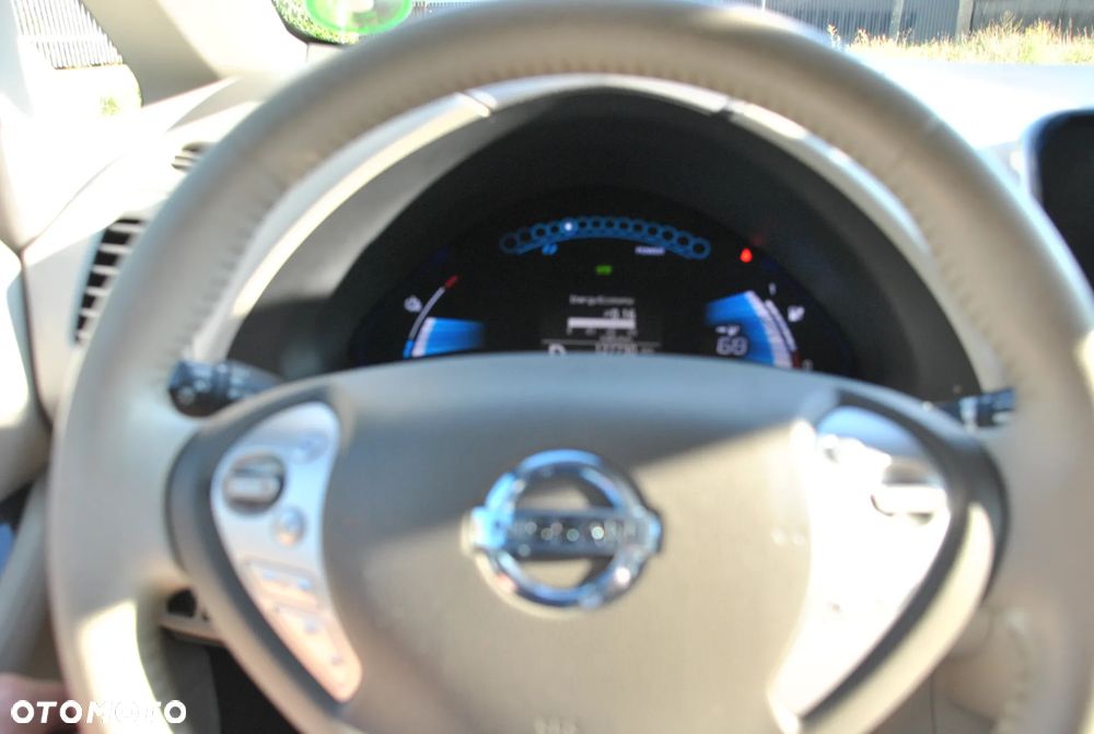 Nissan Leaf 24kWh Acenta - 13