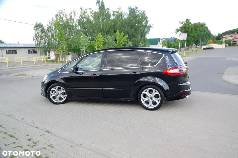 Ford S-Max 2.0 TDCi DPF Titanium X - 13