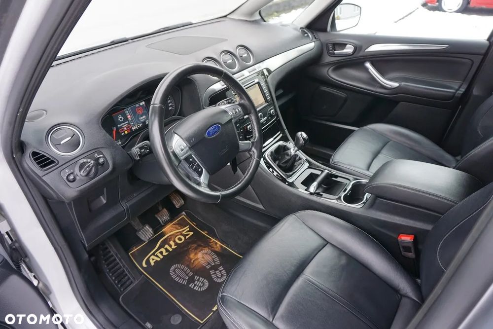 Ford S-Max 2.0 TDCi DPF Titanium X - 23