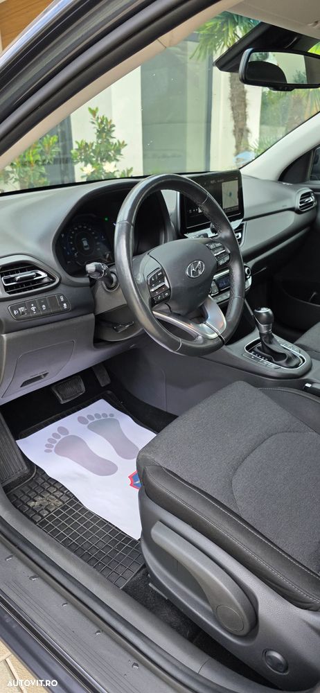 Hyundai i30 1.6 CRDI DCT Trend - 17