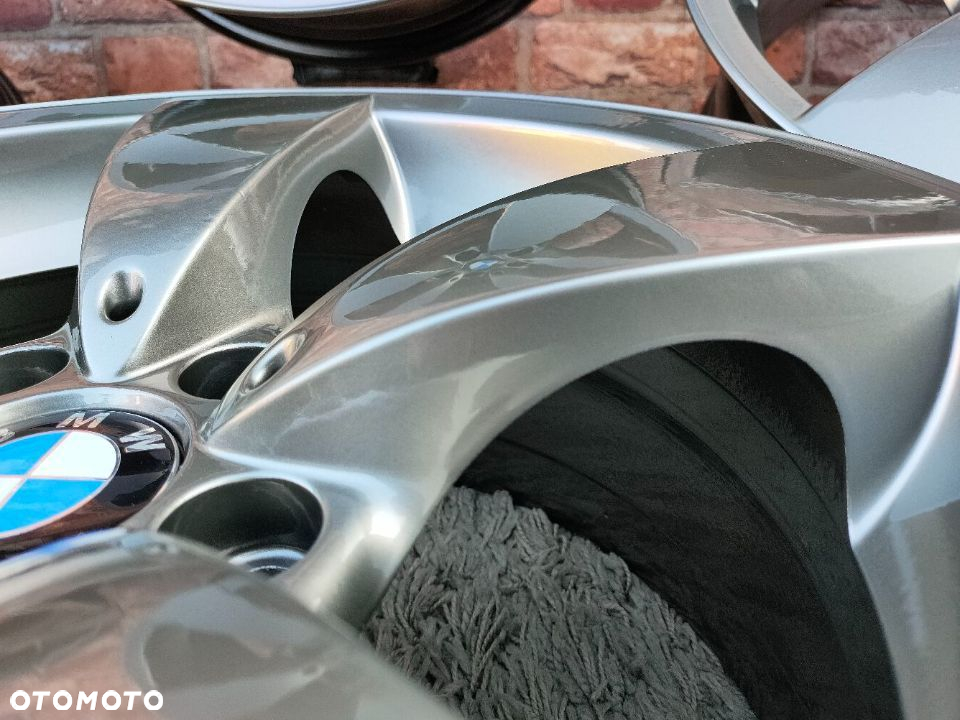 Oryginalne felgi 17 BMW E60 ET20 5x120 E65 E39 E46 xDrive E36 F10 E90 E32 E38 E92 X1 X3 Styling 138 - 16