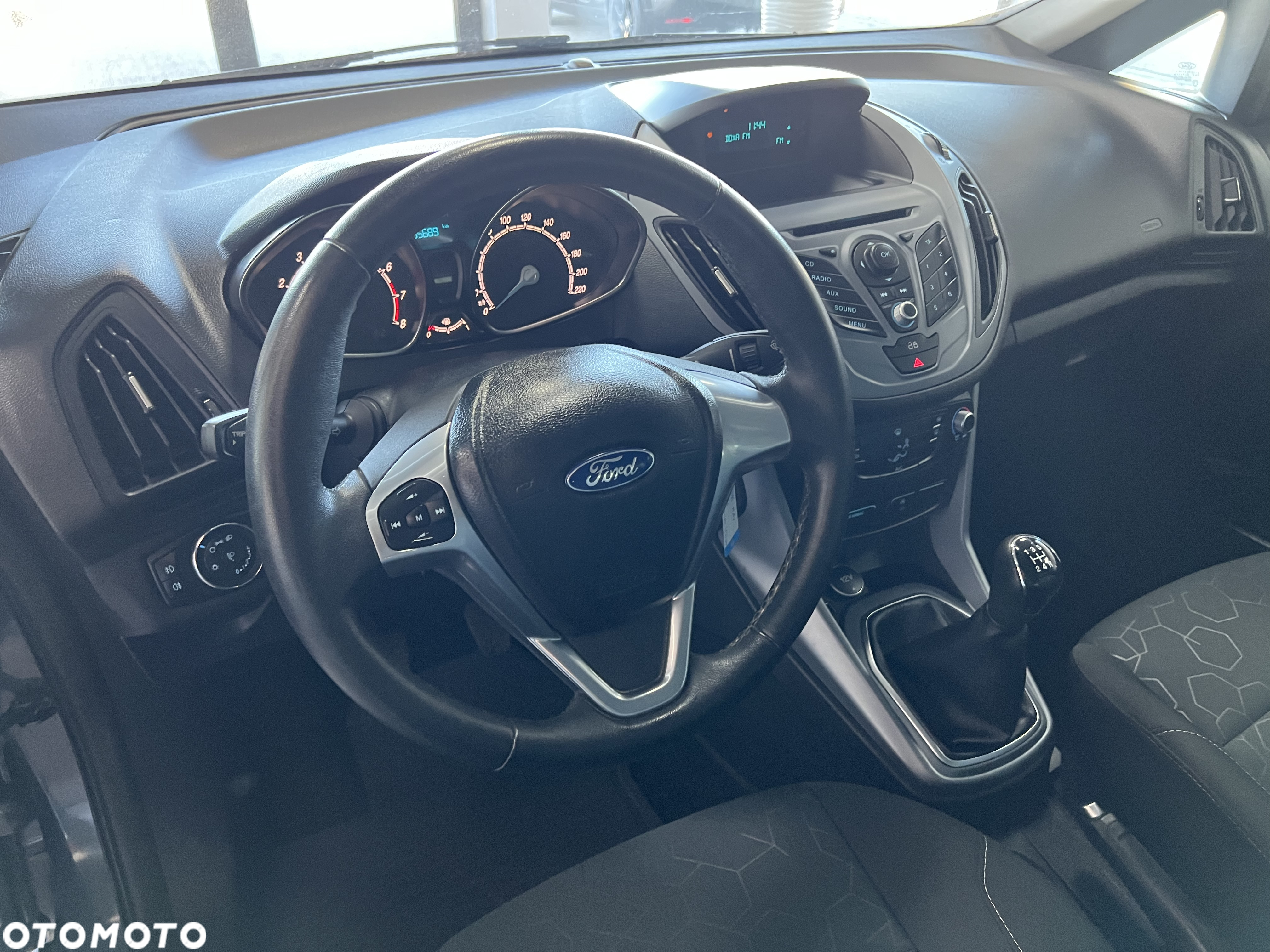 Ford B-MAX - 11