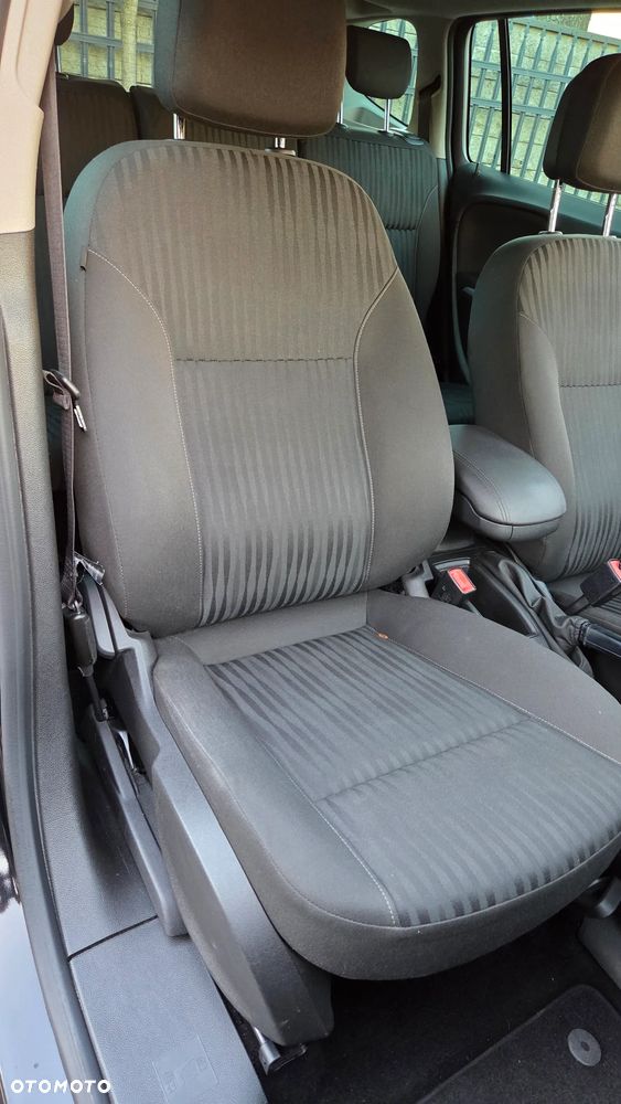 Opel Zafira 1.4 Turbo (ecoFLEX) Start/Stop Business Innovation - 31