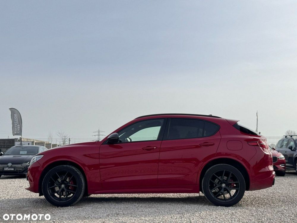Alfa Romeo Stelvio - 7
