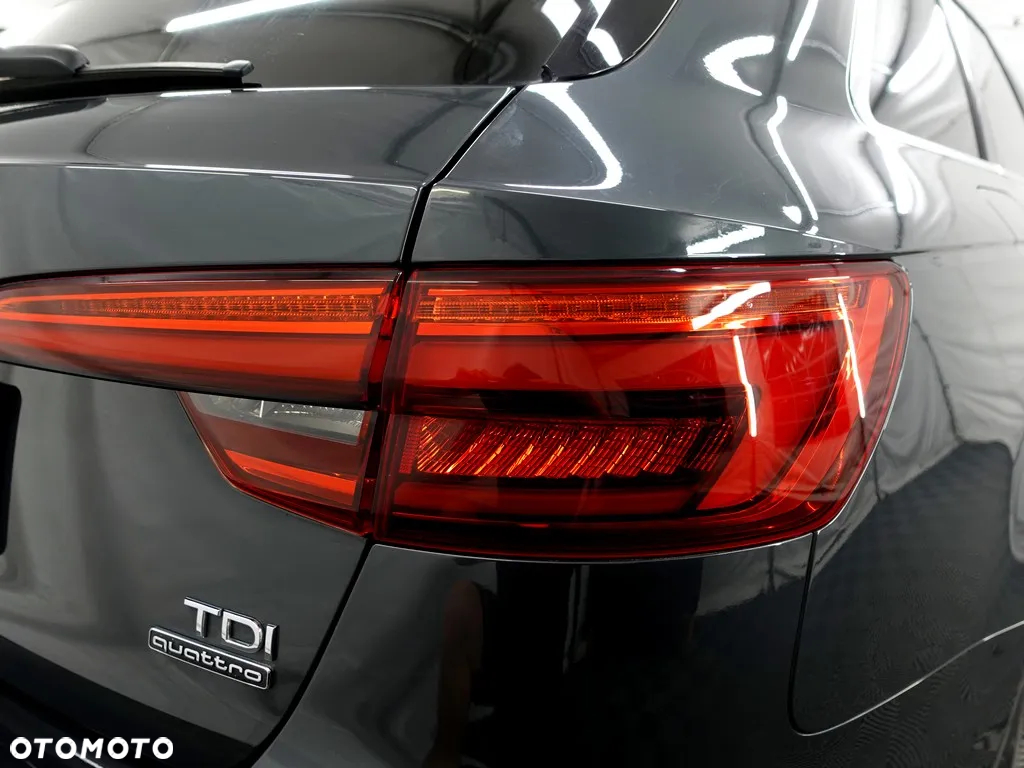 Audi A4 Avant 2.0 TDI Quattro Sport S tronic - 29