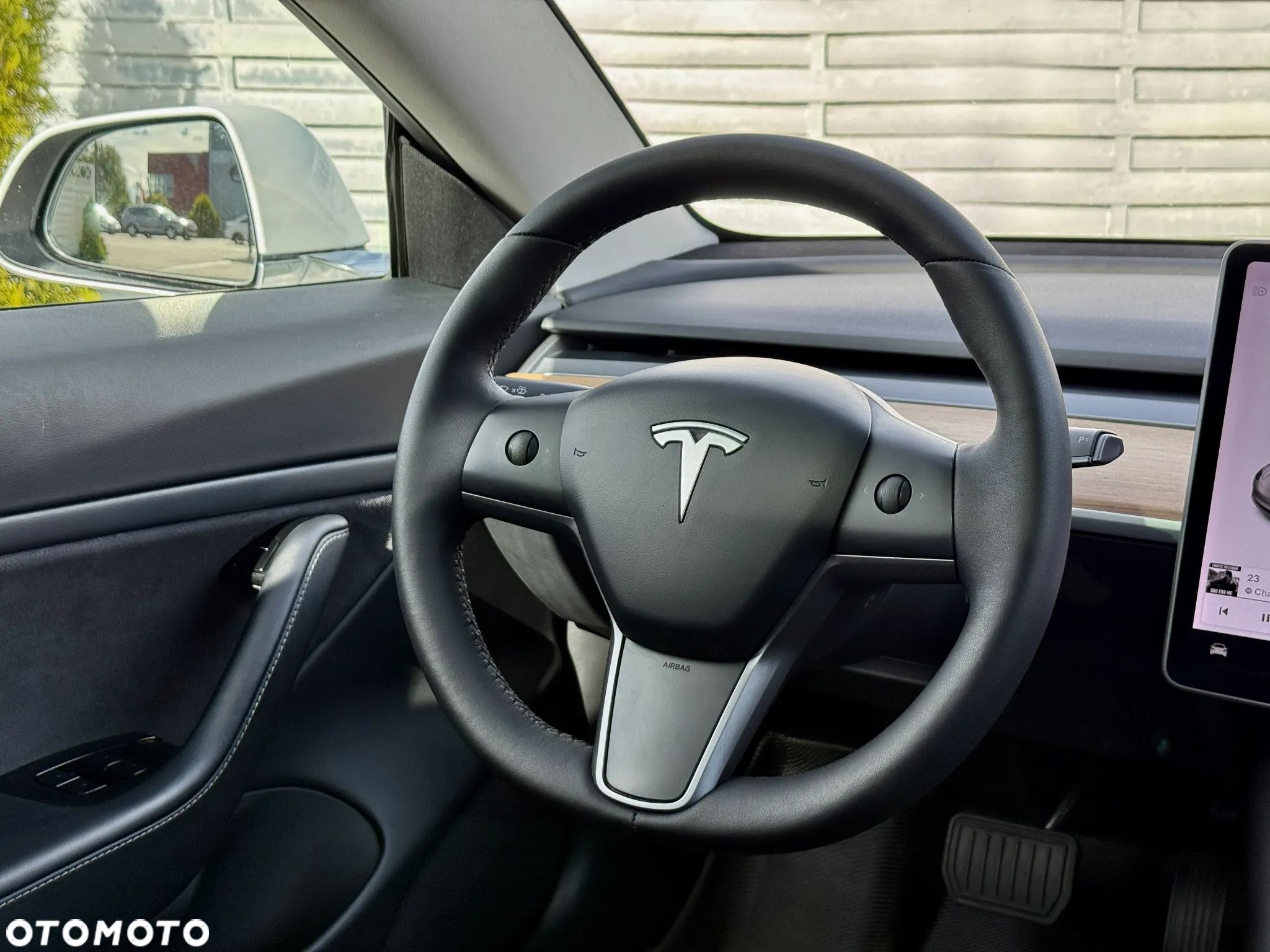 Tesla Model 3 Langstreckenbatterie Allradantrieb Dual Motor - 7