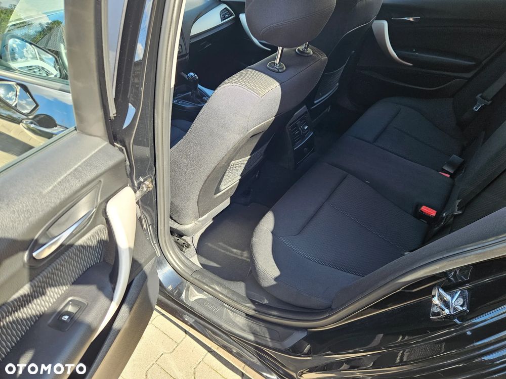 BMW Seria 1 118d DPF Edition Lifestyle - 27