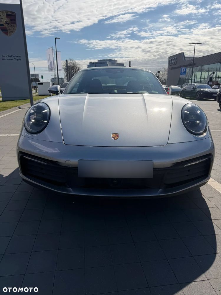 Porsche 911 Carrera - 3