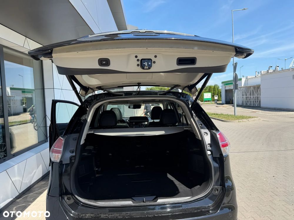 Nissan X-Trail 1.6 DCi Tekna Xtronic 2WD - 12