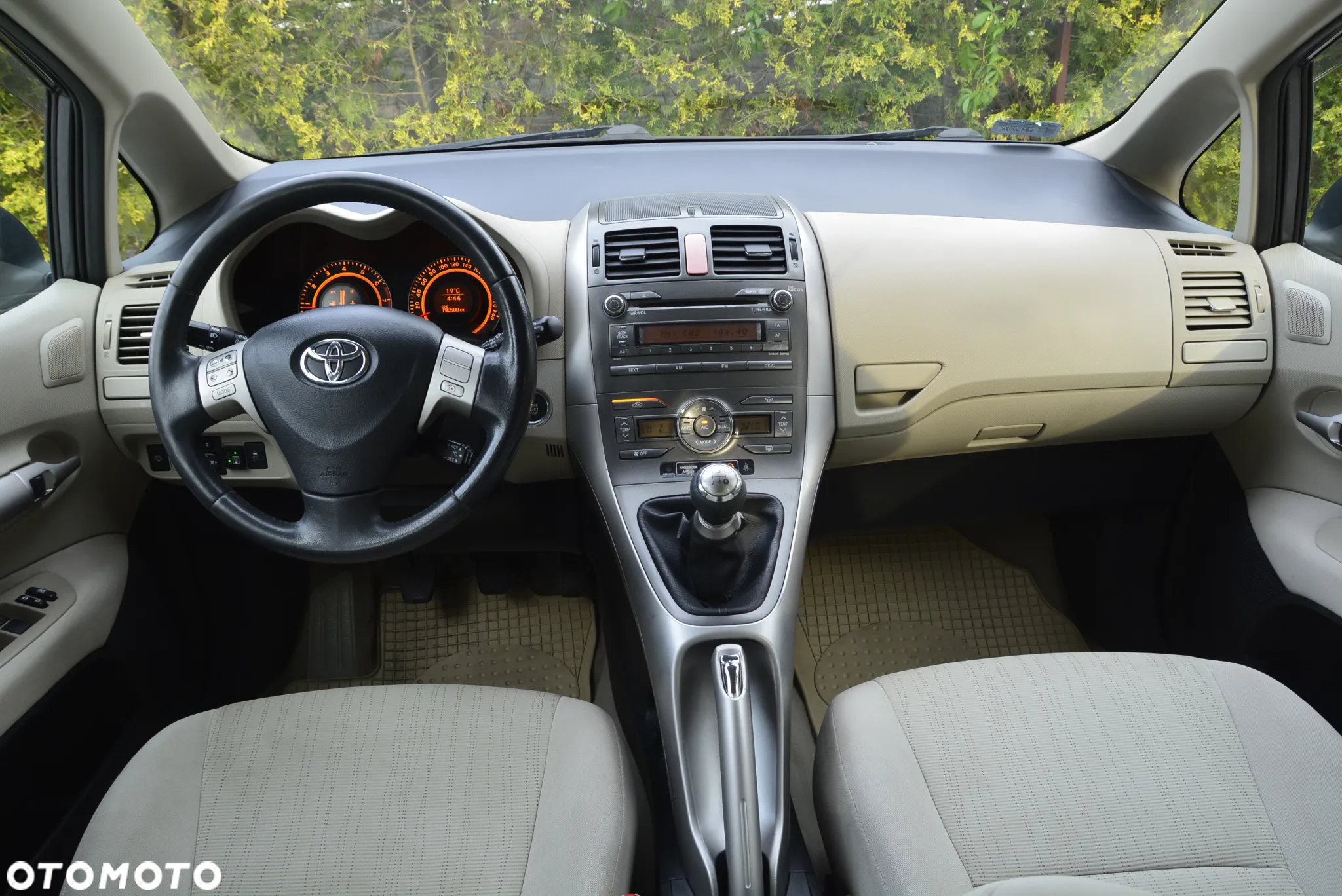 Toyota Auris 1.6 VVT-i Prestige - 28