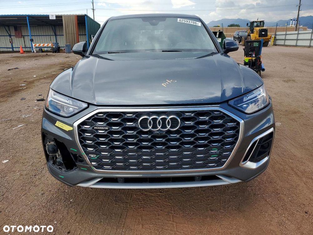 Audi Q5 Sportback - 6