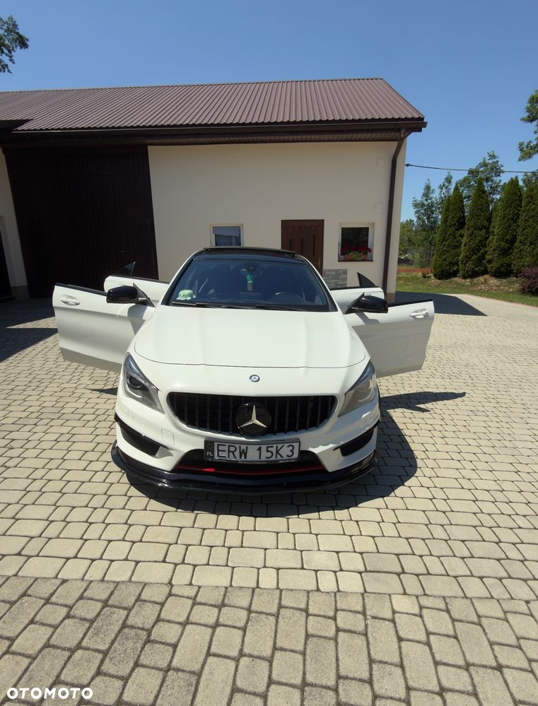 Mercedes-Benz CLA 250 4-Matic Sport - 2