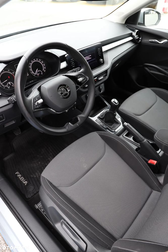 Skoda Fabia 1.0 TSI Ambition - 13