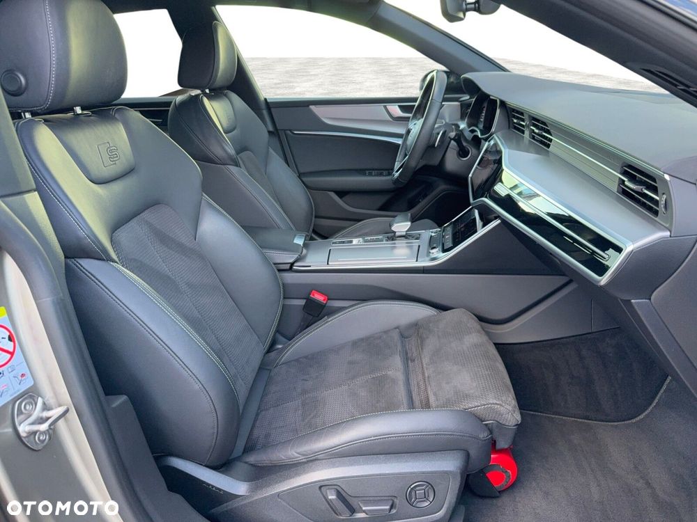 Audi A7 Sportback - 12