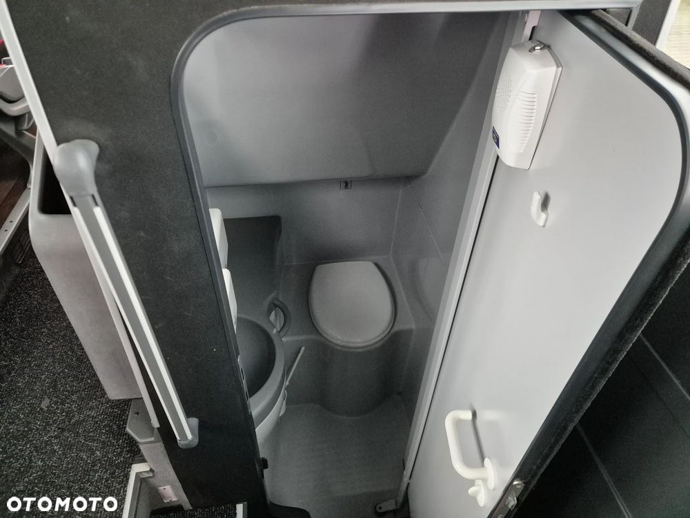 Mercedes-Benz TOURISMO RHD17 / SPROWADZONY / I REJSTRACJA 2018 / 65 MIEJSC - 38