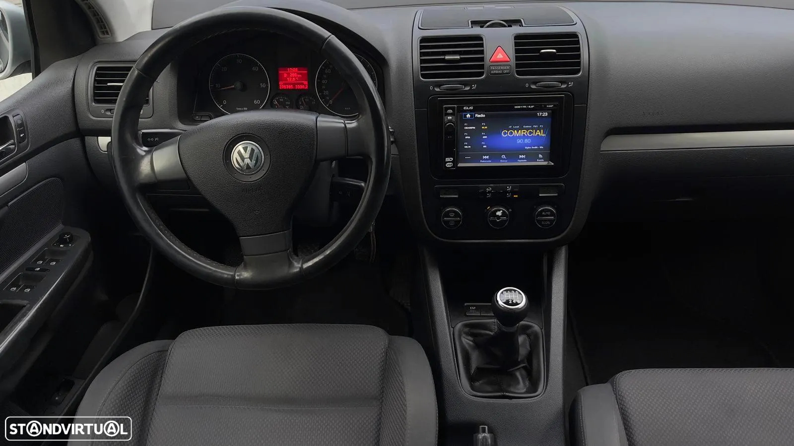 VW Golf 2.0 TDi GT Sport - 29