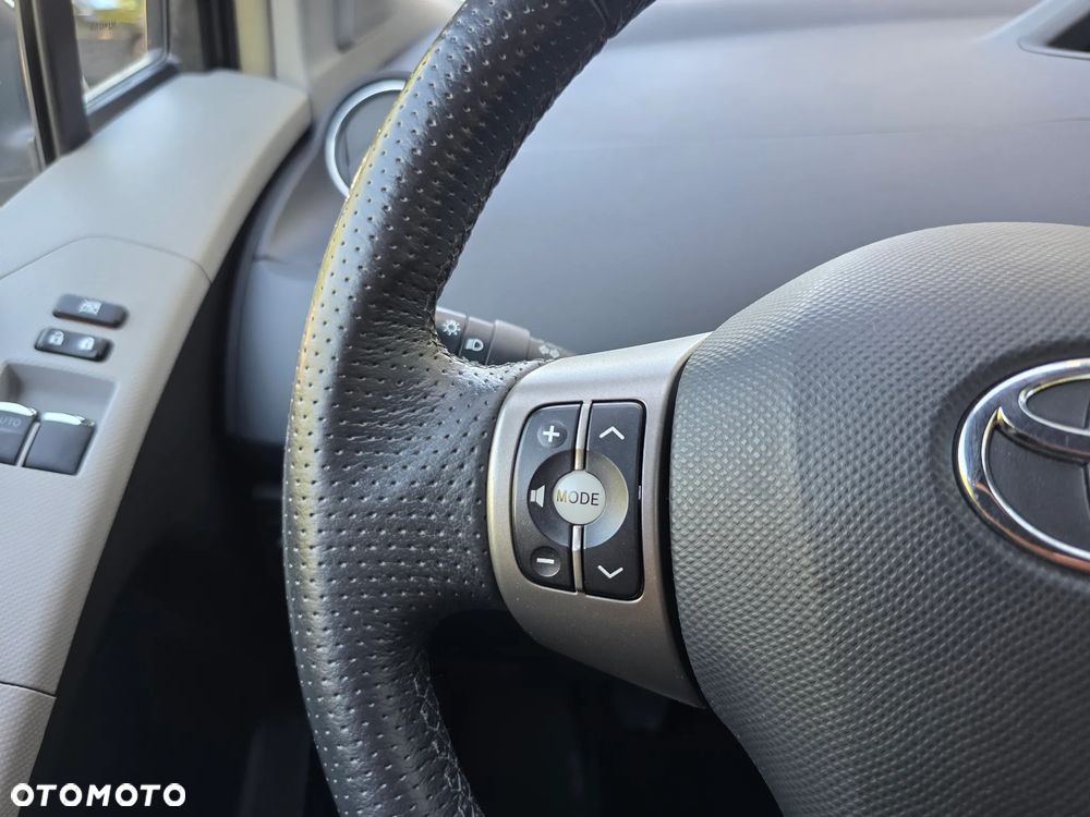 Toyota Yaris - 26