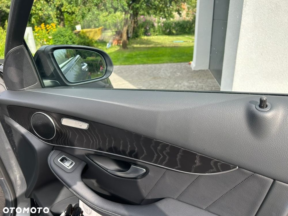 Mercedes-Benz GLC 250 4-Matic - 21