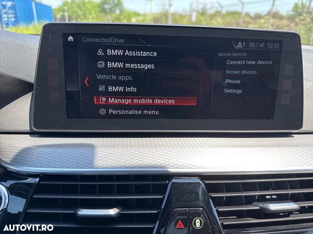 BMW Seria 5 540i xDrive AT - 24
