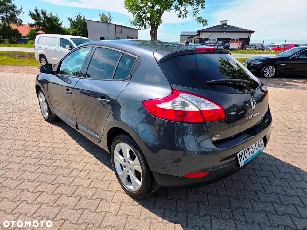 Renault Megane ENERGY dCi 110 Start & Stop Expression - 13