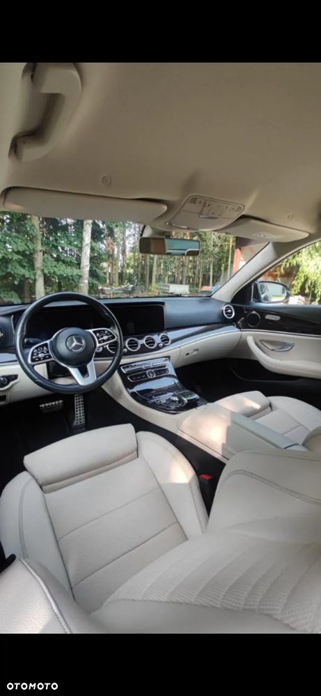 Mercedes-Benz Klasa E 220 d 4-Matic Business Edition 9G-TRONIC - 14