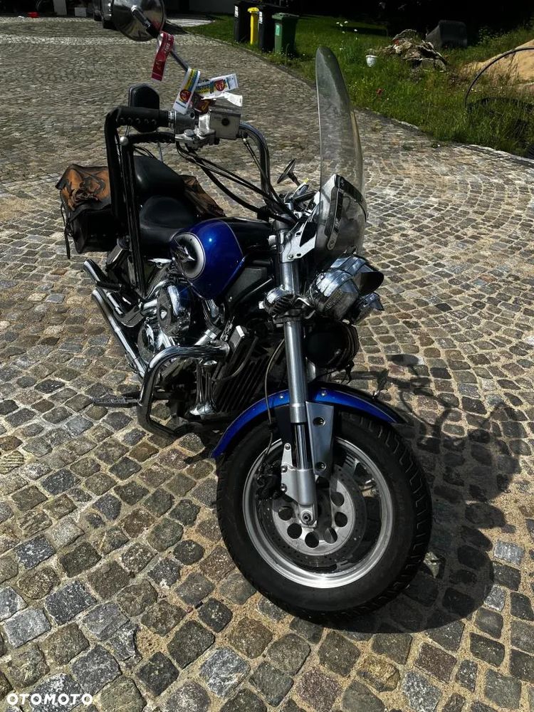 Suzuki Marauder - 20