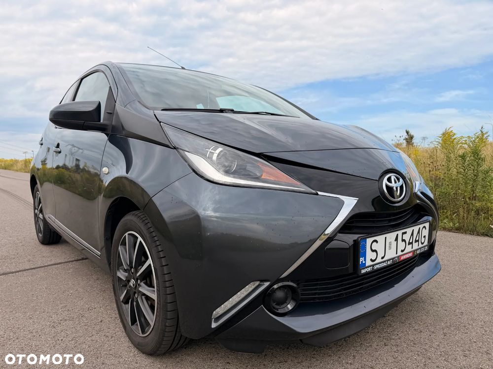 Toyota Aygo x-clusiv - 19