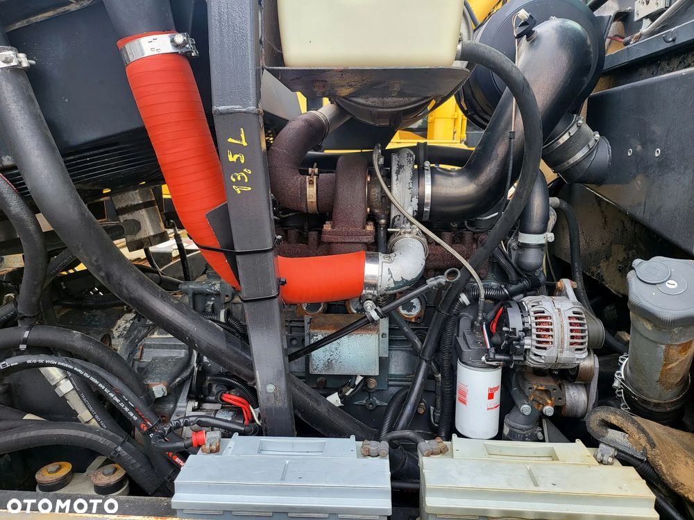 New Holland F106.6 - 12