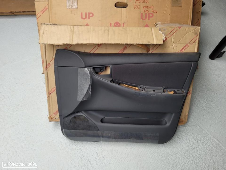 Forra Porta F.d Corolla 2004 (Nova) - 1