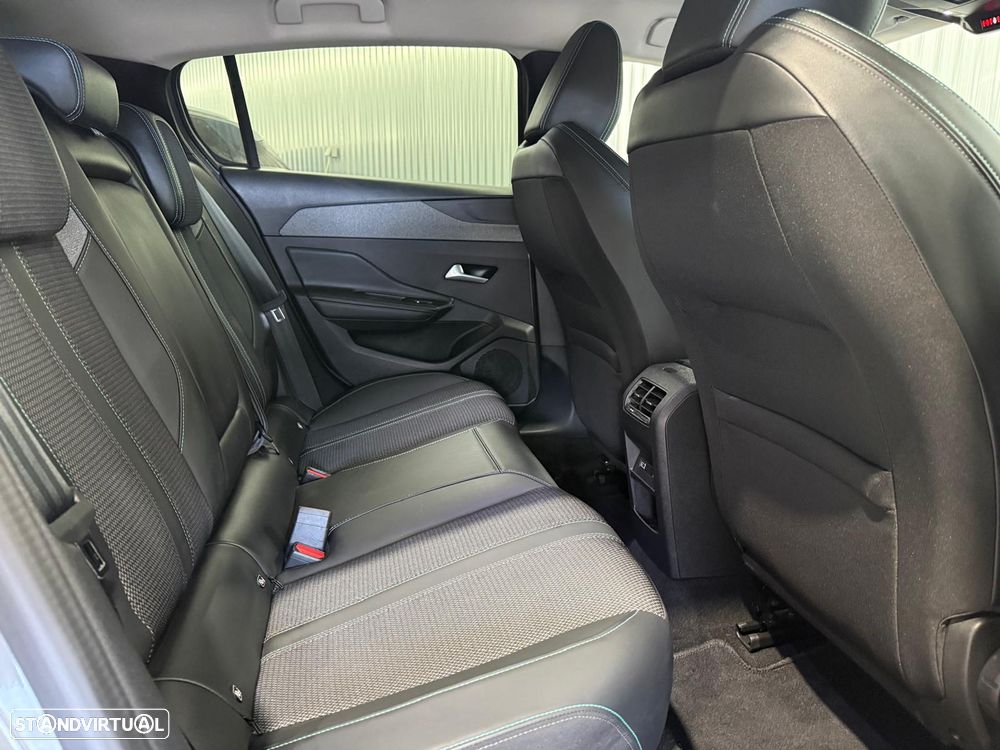 Peugeot 308 1.5 BlueHDi Allure Pack EAT8 - 33