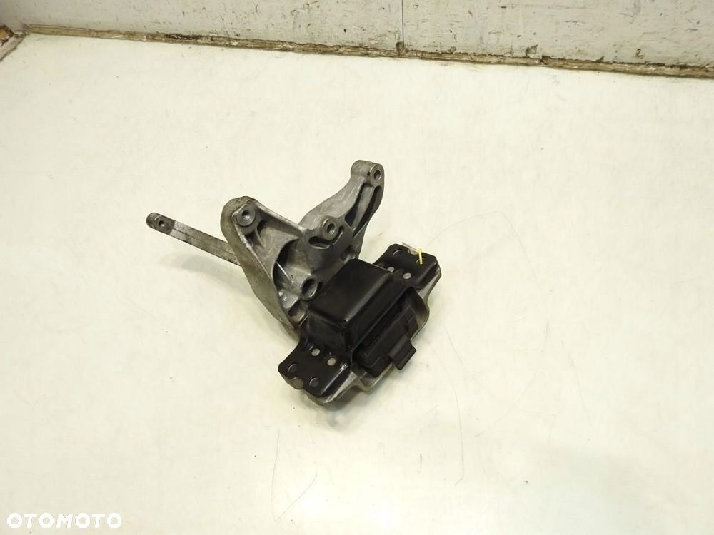 ŁAPA PODUSZKA SKRZYNI AUDI A3 8P 1.9 TDI 1K0199555 - 4