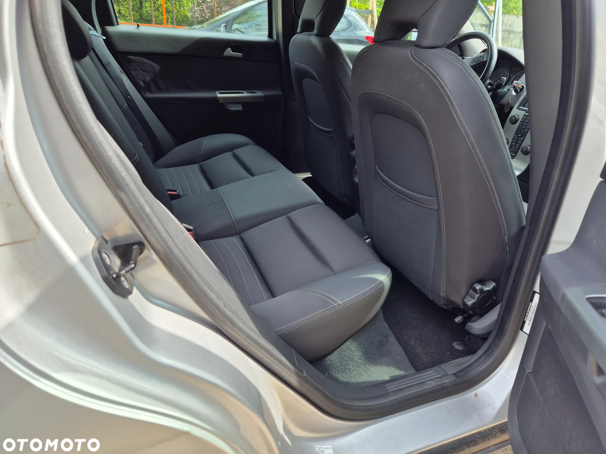 Volvo V50 - 9