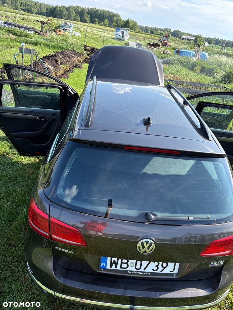Volkswagen Passat 2.0 TDI Comfortline DSG - 20