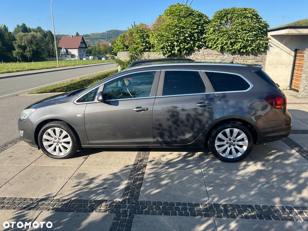 Opel Astra 1.4 T Enjoy S&S - 8