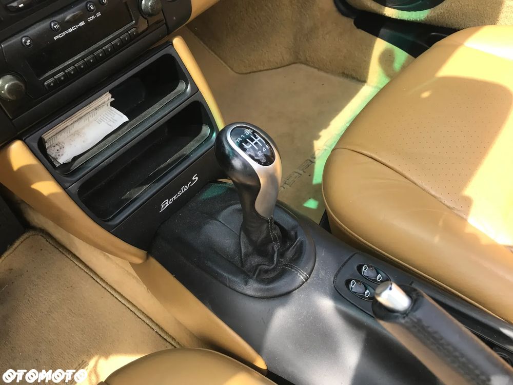 Porsche Boxster - 19