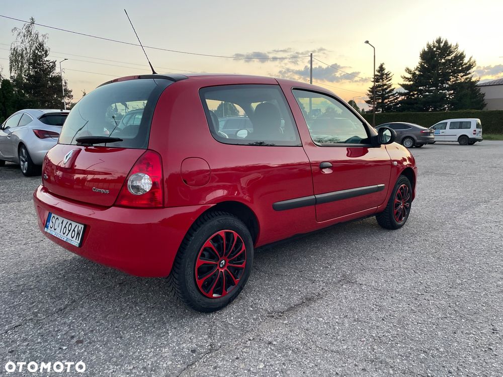 Renault Clio - 5