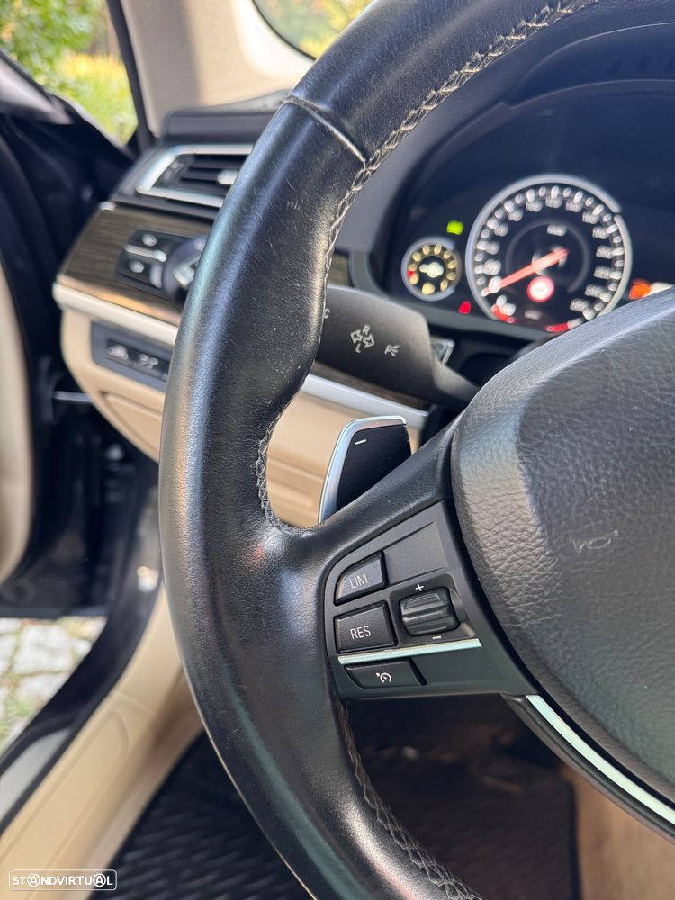 BMW 740 d - 34
