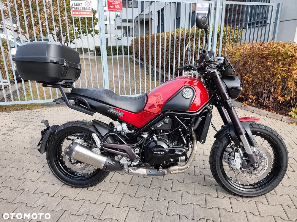 Benelli Leoncino Trail